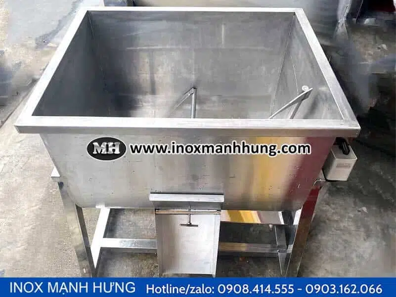 Những chú ý quan trọng khi ứng dụng máy trộn thức ăn trong chăn nuôi 5